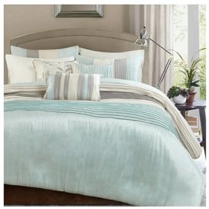 Aqua duvet cover set